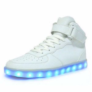 ALL WHAT NEED KIDS מוצרים שכל אחד צריך! נעליים עם אורות לד כחולות מגניבות!